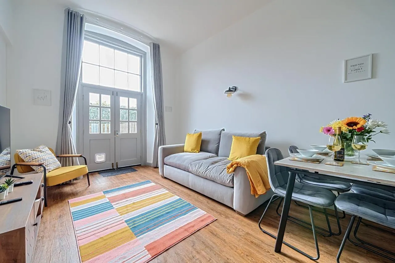 Appartement County House Escape - Courtyard & Free Parking à York Royaume-Uni